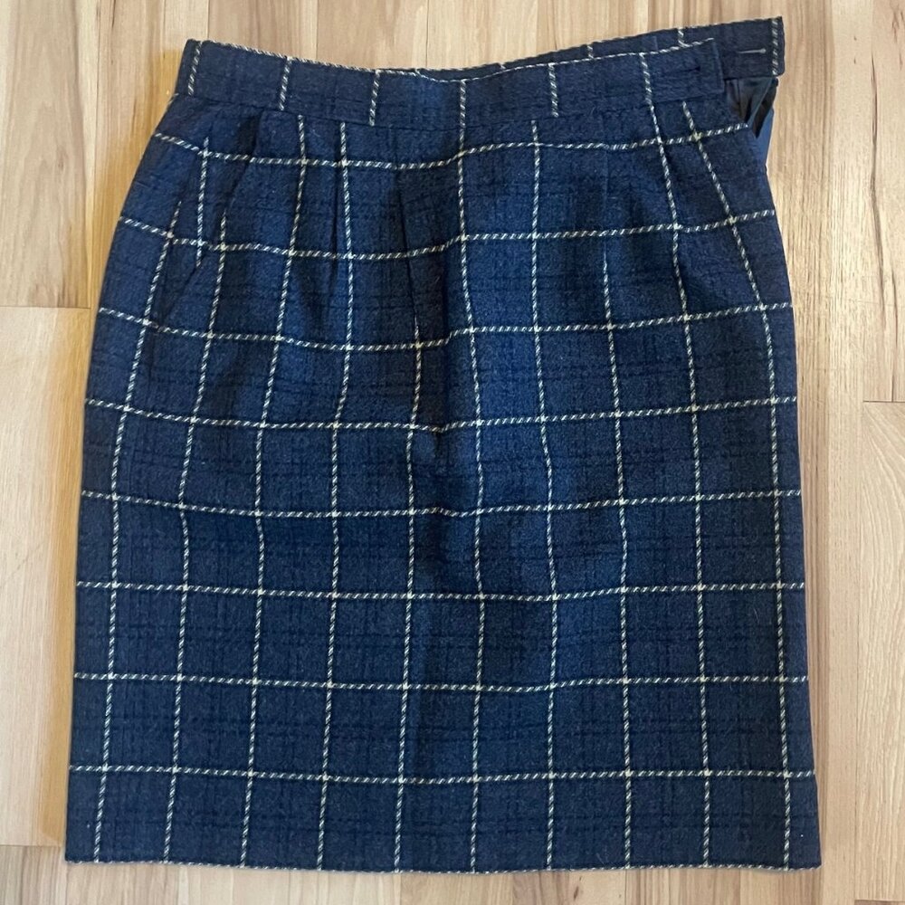 VINTAGE PENDLETON Pencil Skirt, Charcoal Gray Plaid